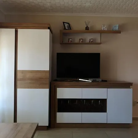 Relax Apartman * Balatonmariafurdo