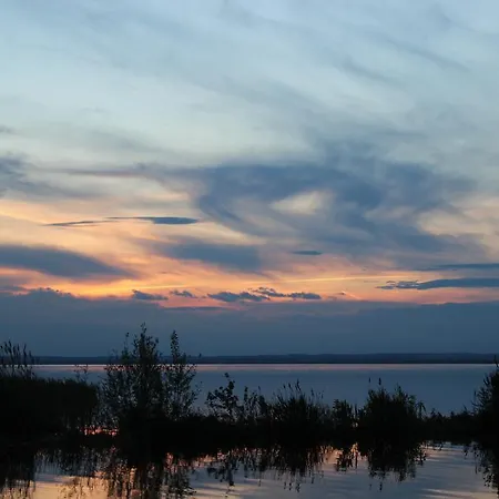 Relax Apartman Balatonmariafurdo